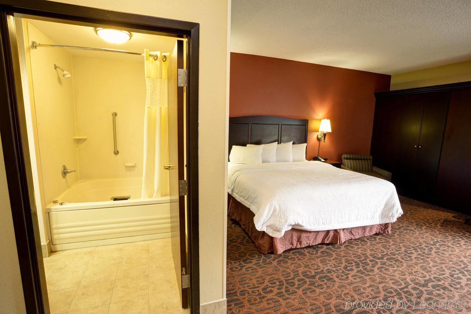 Hampton Inn אשלנד מראה חיצוני תמונה